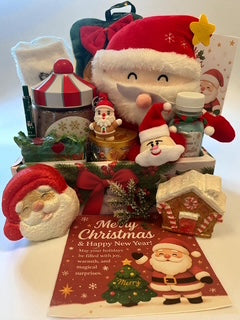 Personalised Christmas Gift Box – Santa Edition | Cosy Festive Hamper with Bath Treats & Accessories