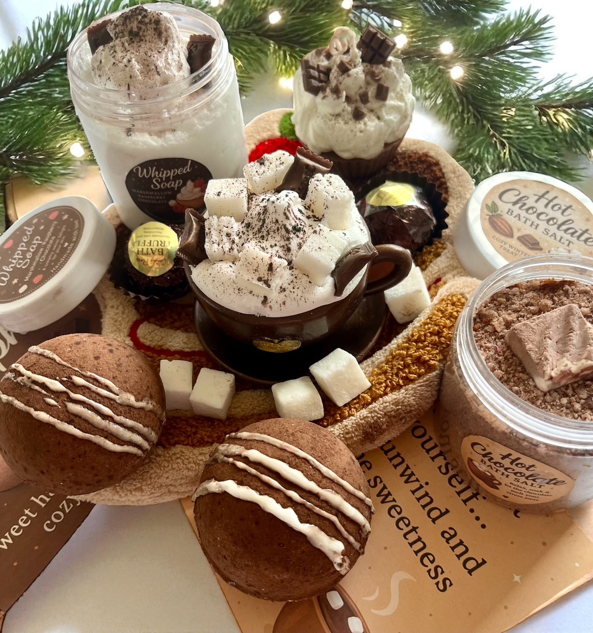 Hot Chocolate & Marshmallow Spa Gift Box